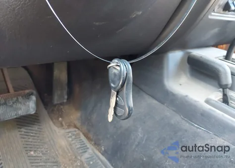 2001 Jeep Cherokee Sport из США, поврежденный, VIN 1J4FF48S71L624183